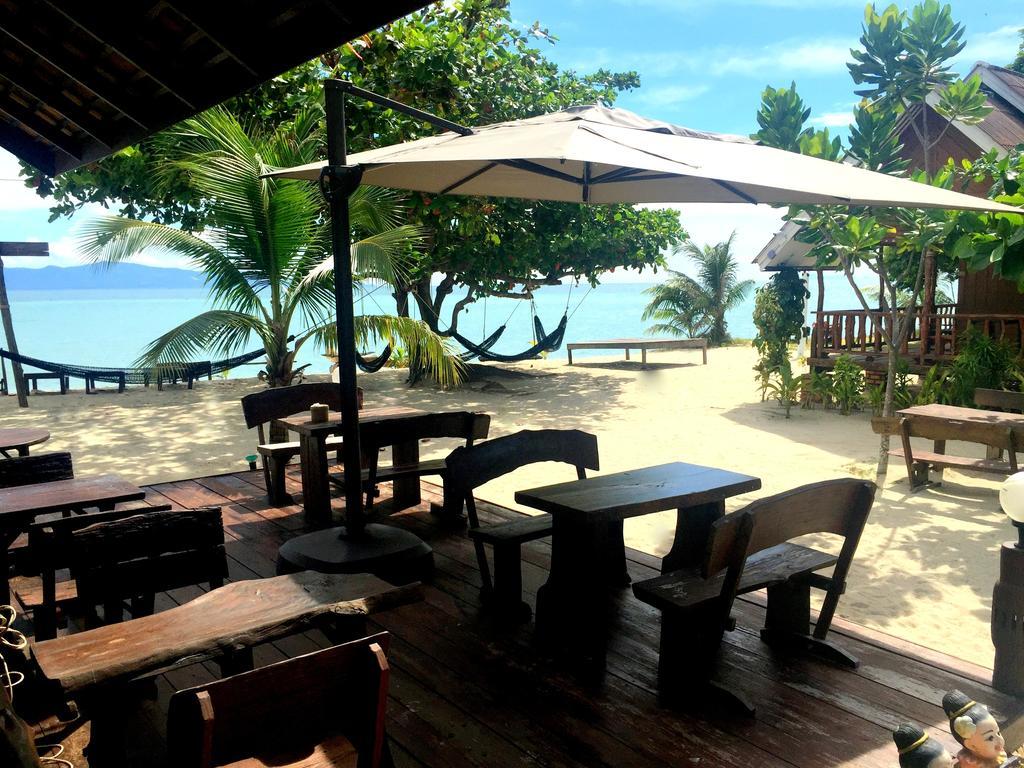 V-View Beach Resort Baan Tai Exterior photo